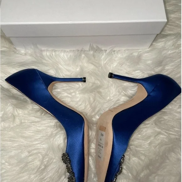 Manolo Blahnik Royal Blue Embellished Heels - Picture 5 of 8